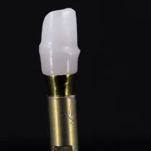 Pilar de zirconia personalizado